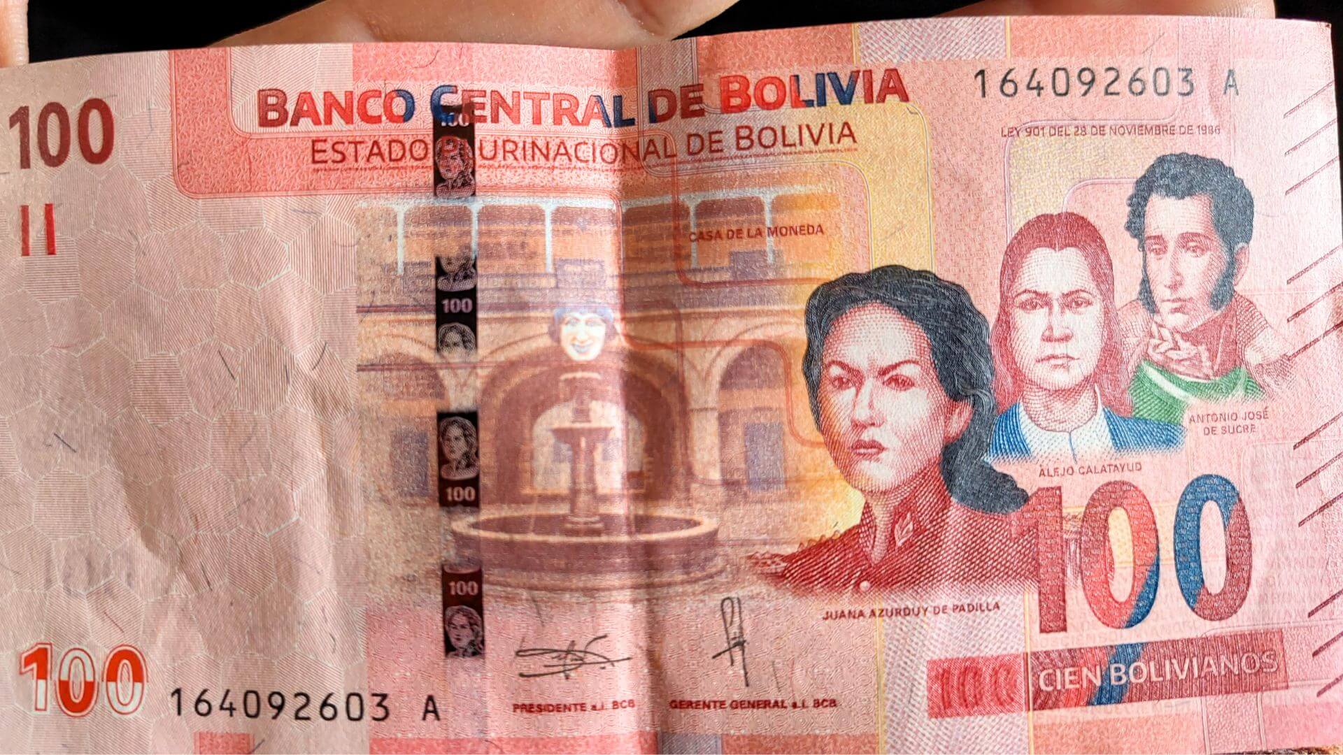 dinero de bolivia
